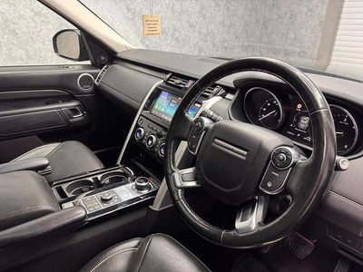 Used Land Rover Discovery 5 HSE Luxury 2017 Black SUV