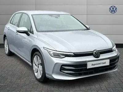 Used VW Golf VIII Style 147 HP (108 kW) 2025 Silver Hatchback