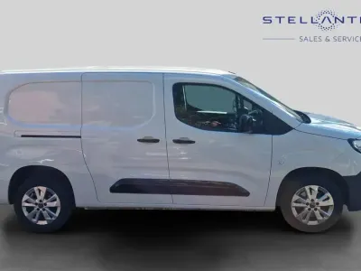 Used Peugeot Partner 129 HP (94 kW) 2025 White MPV