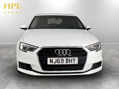 Used Audi A3 Sportback Design 116 HP (85 kW) 2019 White Hatchback