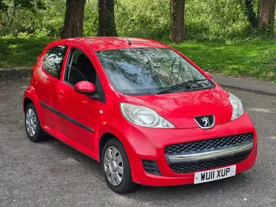 Second-hand Peugeot 107 68 CP (50 kW) 2011 Roșu Hatchback