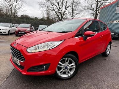 Red Used 2017 Ford Fiesta Zetec Hatchback | £2,490 (Good price)