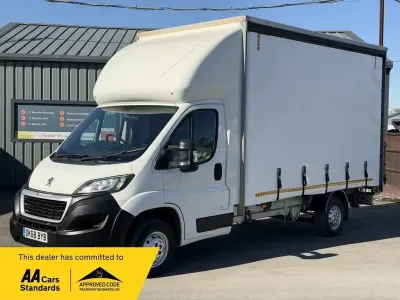 Second-hand Peugeot Boxer Business-Line 2018 Alb Van