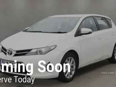 Used Toyota Auris