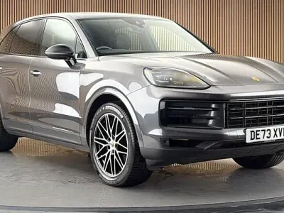 Used Porsche Cayenne 354 HP (260 kW) 2025 SUV