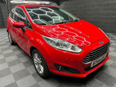Used Ford Fiesta Zetec 2014 Red Hatchback