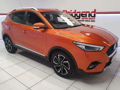 Używany MG ZS Exclusive 111 KM (81 kW) 2023 Pomarańczowy SUV