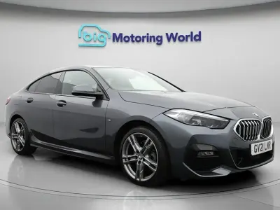 Begagnad BMW 218 M Sport 136 HK (100 kW) 2021 Grå Sedan