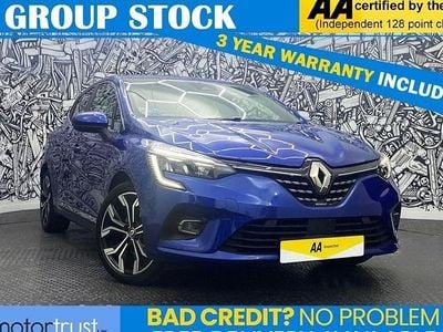 Used Renault Clio V Version S 2022 Blue Hatchback