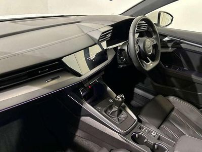 Used Audi A3 S-Line 113 HP (83 kW) 2025 White Hatchback