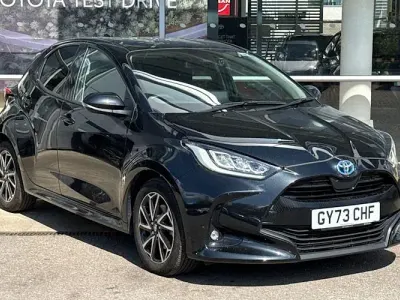 Second-hand Toyota Yaris Hybrid Design 116 CP (85 kW) 2026 Hatchback