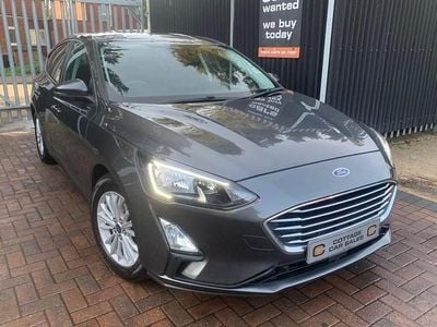 Used Ford Focus Titanium 125 HP (91 kW) 2020 Grey Hatchback
