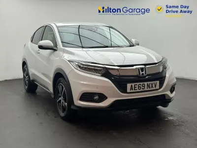 Used Honda HR-V SE 130 HP (95 kW) 2019 White SUV