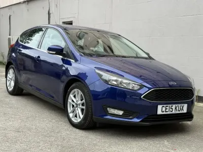 Used Ford Focus Zetec 125 HP (91 kW) 2015 Blue Hatchback