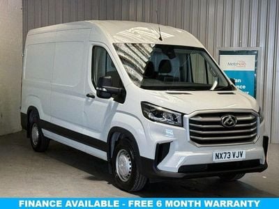Maxus V90