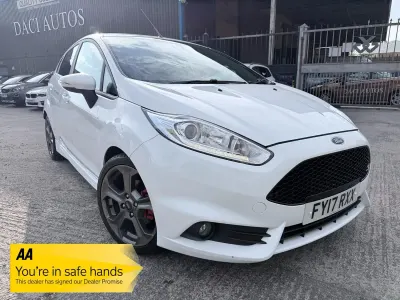Used Ford Fiesta ST 182 HP (133 kW) 2017 White Hatchback