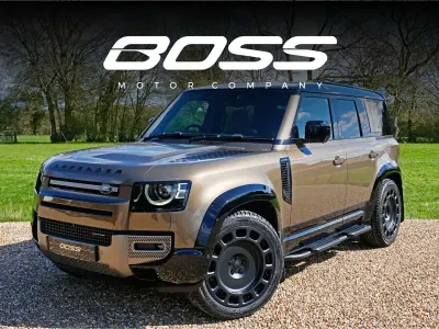 Used Land Rover Defender HSE Dynamic 250 HP (183 kW) 2022 Brown SUV
