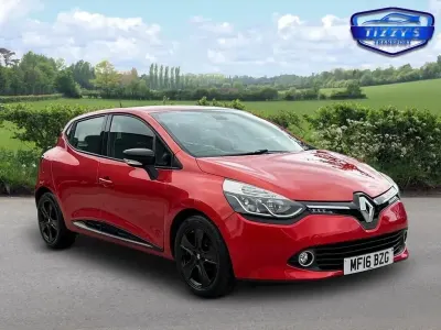 Gebraucht Renault Clio IV Dynamique 90 PS (66 kW) 2016 Rot Kleinwagen