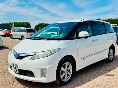Used Toyota Estima Hybrid 2009 White MPV
