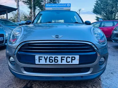 Begagnad Mini Cooper D Hatch 116 HK (85 kW) 2016 Silver Halvkombi