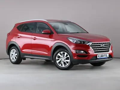 Used Hyundai Tucson SE 132 HP (97 kW) 2019 Red SUV