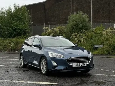 Used Ford Focus Titanium X 125 HP (91 kW) 2019 Blue Estate