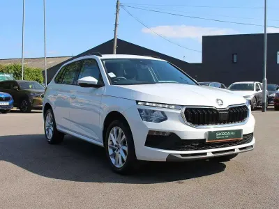 Used Skoda Kamiq SE 70 HP (51 kW) 2025 White SUV
