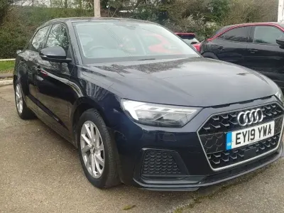 Begagnad Audi A1 Sport 2019 Blå SUV