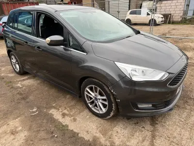 Used Ford Grand C-Max Zetec 125 HP (91 kW) 2017 Grey MPV