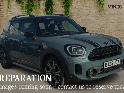 Usado Mini Cooper S Countryman Exclusive 176 HP (129 kW) 2023 Verde SUV
