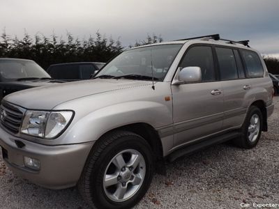 Used Toyota Land Cruiser 201 HP (147 kW) 2003 SUV