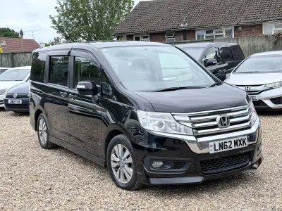 Używany Honda Stepwgn 2026 Czarny Minivan