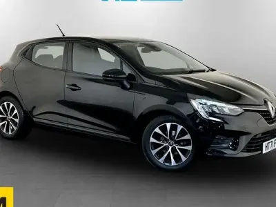 Used Renault Clio Iconic 90 HP (66 kW) 2022 Black Hatchback