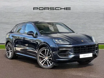 Used Porsche Cayenne 470 HP (345 kW) 2024 Blue SUV