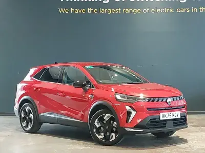 Używany Renault Symbioz Techno 140 KM (102 kW) 2025 Czerwony SUV