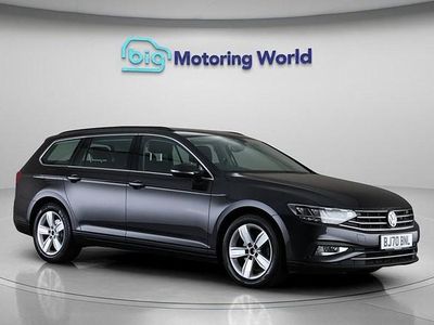 Used VW Passat SE 150 HP (110 kW) 2020 Grey Estate