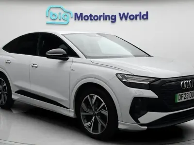 Used Audi Q4 Sportback e-tron 150 kW (204 HP) 2022 White SUV