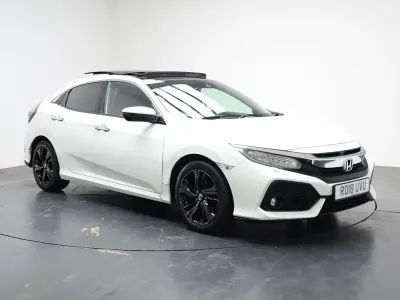 Używany Honda Civic Prestige 182 KM (133 kW) 2018 Biały Hatchback