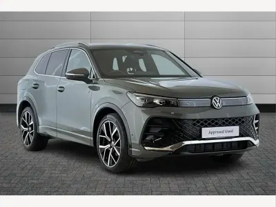Used VW Tiguan Edition 150 HP (110 kW) 2024 Green SUV