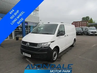 Usado VW Transporter Startline 150 HP (110 kW) 2022 Branco Van