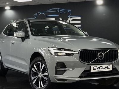 Used Volvo XC60 Core 250 HP (183 kW) 2023 SUV
