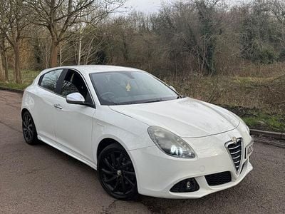 Used Alfa Romeo Giulietta Veloce 2012 White Hatchback