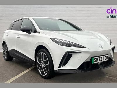 Used MG MG4 EV Trophy 150 kW (204 HP) 2024 White Hatchback