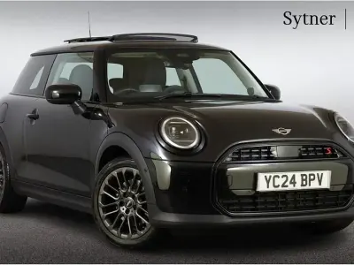 Used Mini Cooper S Hatch 201 HP (147 kW) 2024 Black Hatchback