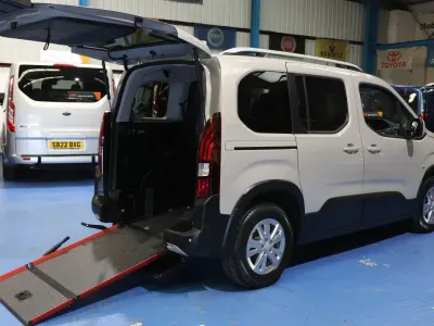 Used Peugeot Rifter Allure 2021 Beige MPV