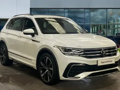 Used VW Tiguan R-line 150 HP (110 kW) 2023 Pure white SUV