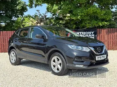Used Nissan Qashqai Acenta Premium 115 HP (84 kW) 2019 Black SUV