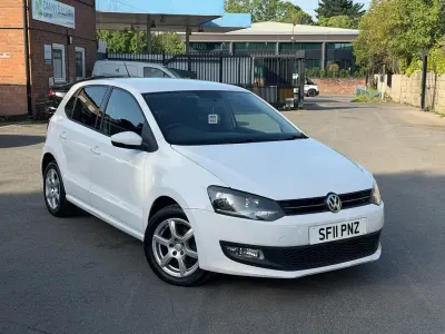 Used VW Polo 60 HP (44 kW) 2011 White Hatchback