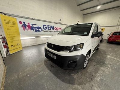 White Used 2021 Peugeot Partner MPV | £8,995 (Fair price)