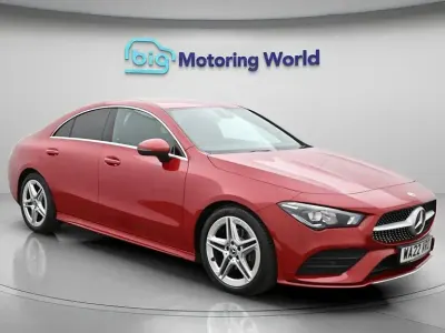 Begagnad Mercedes CLA180 AMG line 136 HK (100 kW) 2022 Röd Sedan